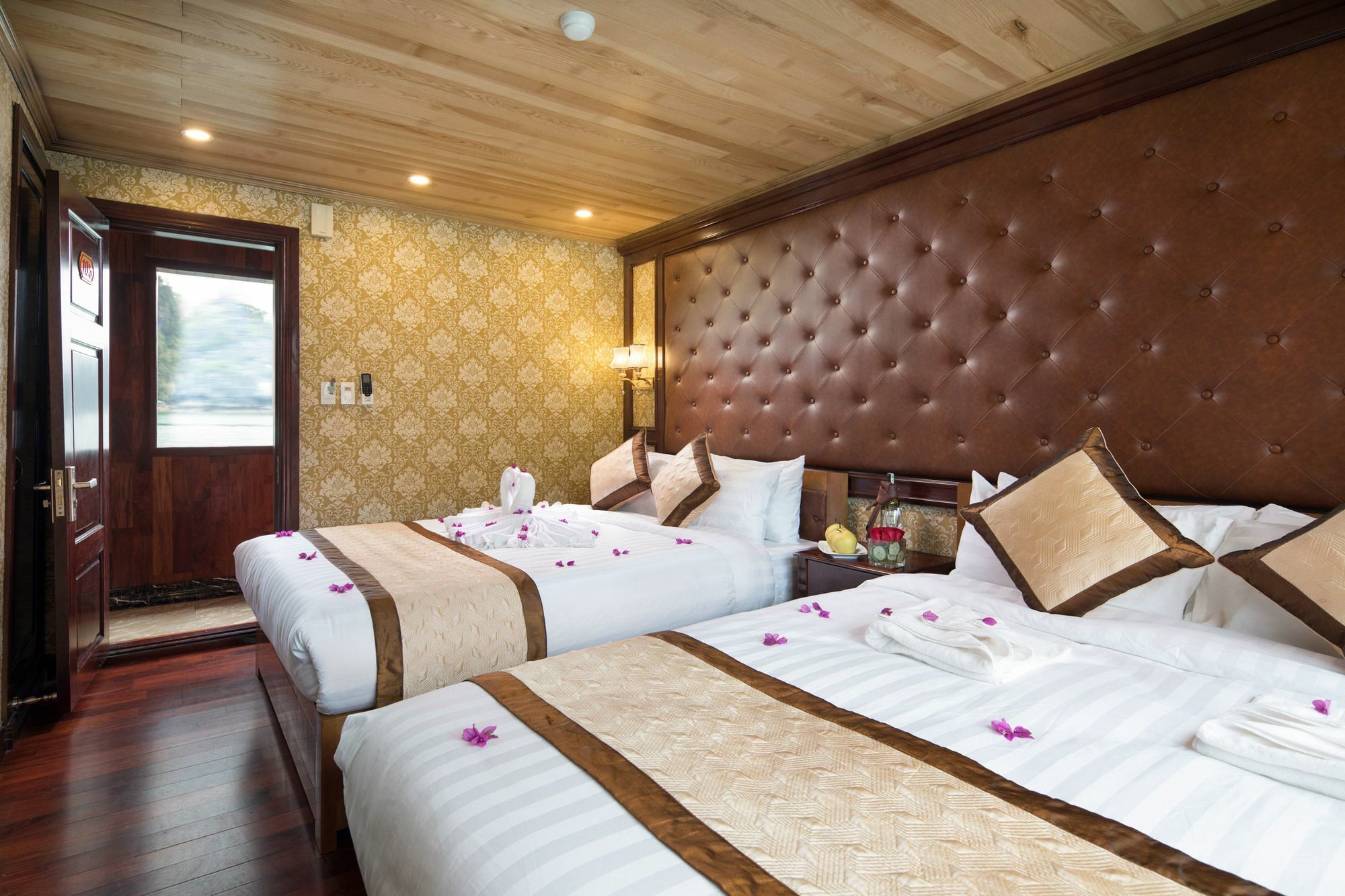 Hotel Harmony Boutique Cruises Hạ Long Exterior foto