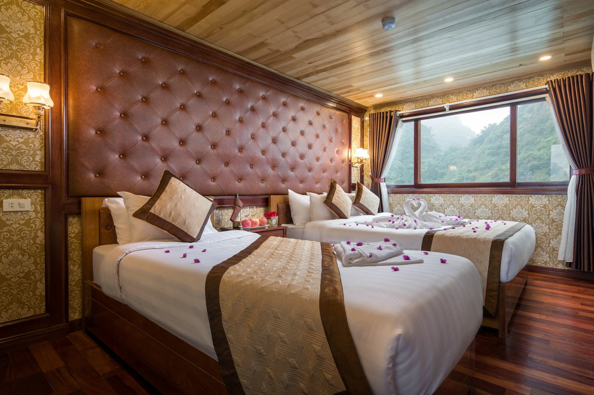 Hotel Harmony Boutique Cruises Hạ Long Exterior foto