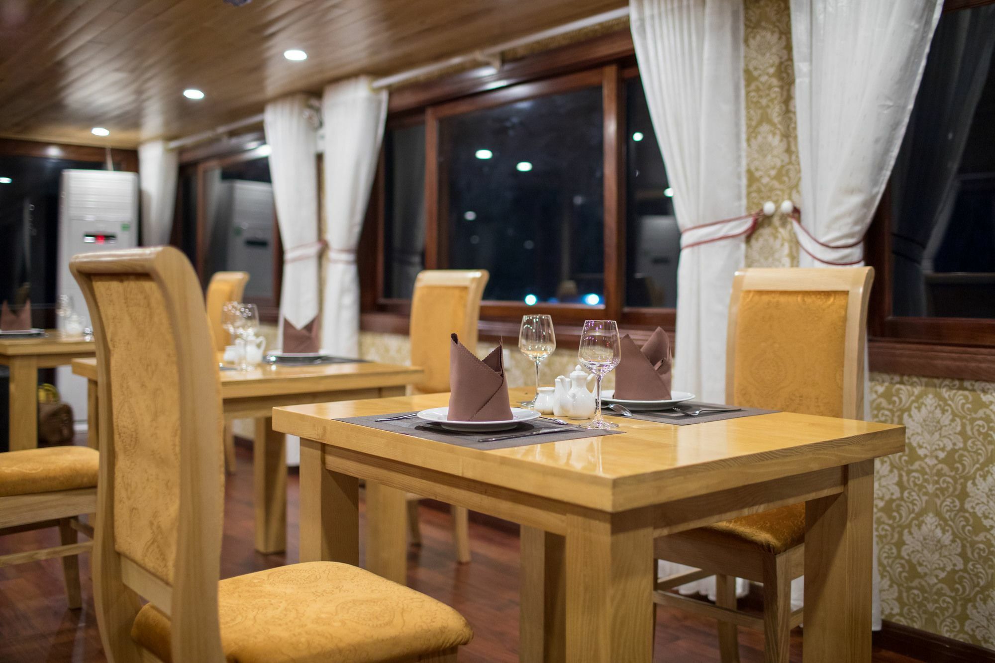 Hotel Harmony Boutique Cruises Hạ Long Exterior foto