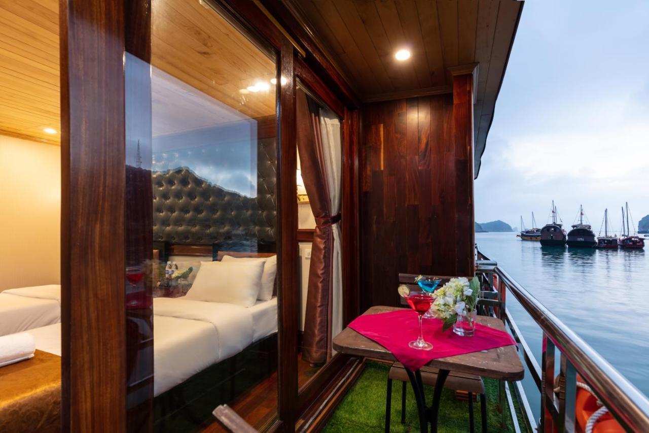 Hotel Harmony Boutique Cruises Hạ Long Exterior foto